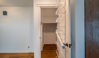 1057 4th St SE, Bandon, OR 97411