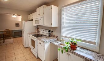 1822 Muny Vista Ct A, Alton, IL 62002