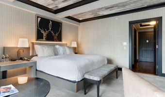 130 Daybreak Rd #Hs619, Avon, CO 81620