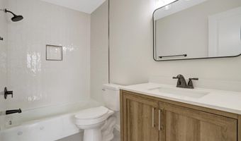 4112 CENTURY Ct, Alexandria, VA 22312