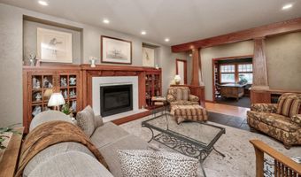 33943 Mill Creek Dr, Adel, IA 50003