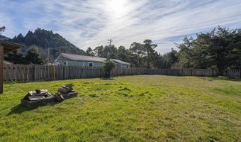 8755 LAKE St, Rockaway Beach, OR 97136