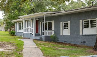 2623 Hatch Pkwy N, Baxley, GA 31515