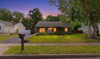 26 Ravenwood Blvd, Barnegat, NJ 08005