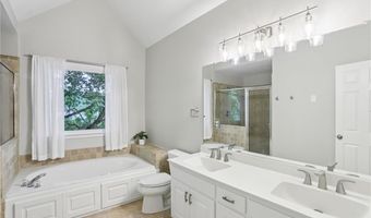 2784 White Oak Dr, Decatur, GA 30032