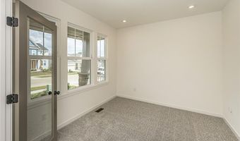 6730 Snowy Owl Ln, Affton, MO 63123