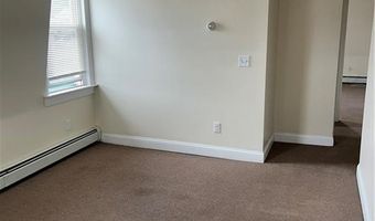 575 Main St 2B, East Greenwich, RI 02818