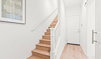 2545 Broom Ln, Carlsbad, CA 92008