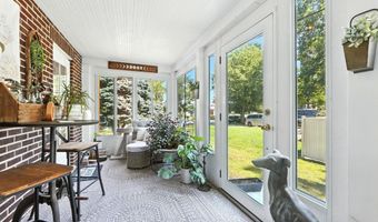 1756 Cherry St, Huntington, IN 46750