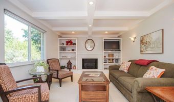 8069 Ashgrove Dr, Anderson Twp., OH 45244