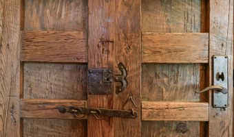 34 Rincon Canada, Abiquiu, NM 87510