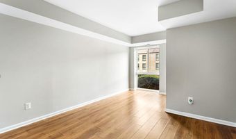 6155 EDSALL Rd B, Alexandria, VA 22304