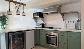 101 S Raleigh Ave, Atlantic City, NJ 08401