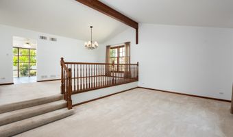 1502 S Harvard Ave, Arlington Heights, IL 60005