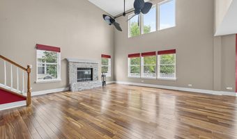 996 Timber Lake Dr, Antioch, IL 60002