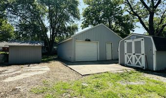 210 S 3 Rd St, Arma, KS 66712