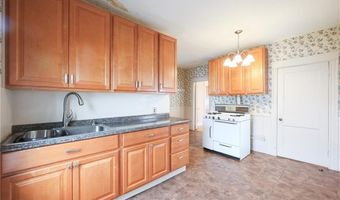 162 Rand St, Central Falls, RI 02863