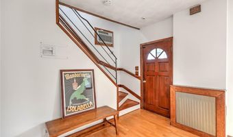 37 Denver Ave, Cranston, RI 02905