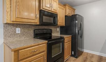 70 Peach St, Austin, AR 72007