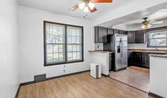1015 N 13th St, Beatrice, NE 68310