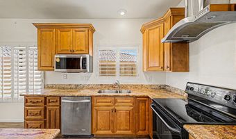 40525 N TERRITORY Trl, Anthem, AZ 85086