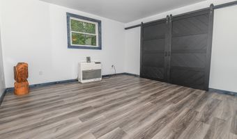 130 Farmers Hill Rd, Andover, ME 04216