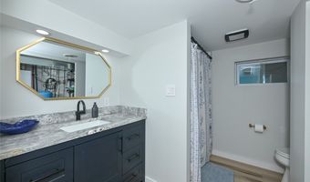 4135 State Park Dr, Akron, OH 44319