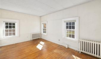 159 Ten Rod Rd, North Kingstown, RI 02852