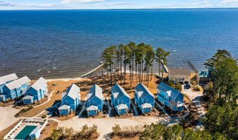 511 Neuse Village Rd # C5, Arapahoe, NC 28510