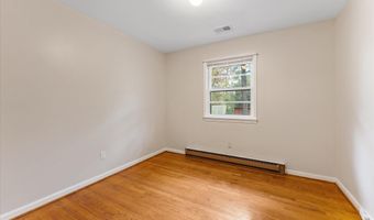 6548 WINDHAM Ave, Alexandria, VA 22315