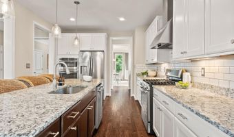 4798 VIRGINIA St, Alexandria, VA 22312