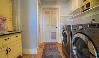 210 E 6th Ave, Escondido, CA 92025