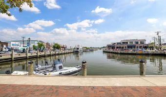 301 BURNSIDE St C 202, Annapolis, MD 21403