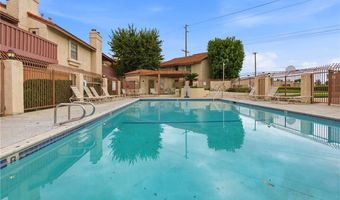 2637 W Cameron Ct 118, Anaheim, CA 92801