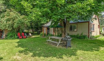 213 W 5th Ave, Clark Fork, ID 83811