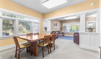 700 College Ave, Santa Rosa, CA 95404