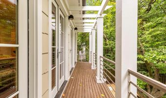 4320 LORCOM Ln, Arlington, VA 22207