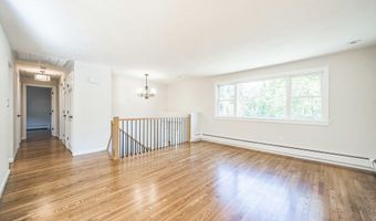 56 Glad Valley Dr, Billerica, MA 01821