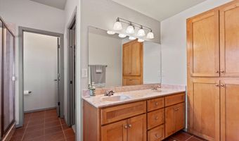 3203 W Thunder Pass Rd, Benson, AZ 85602