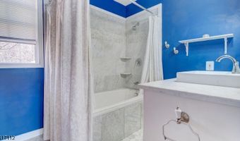 405 Cherry Ridge Rd, Alloway, NJ 07422