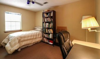 407 Lakeshore Dr, Bainbridge, GA 39819