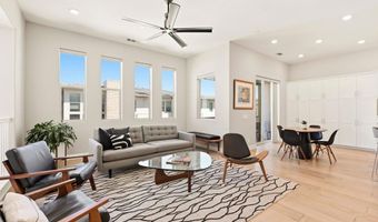 16750 Coyote Bush Dr 11, San Diego, CA 92127