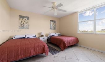 3375 N Country Club Dr 602, Aventura, FL 33180
