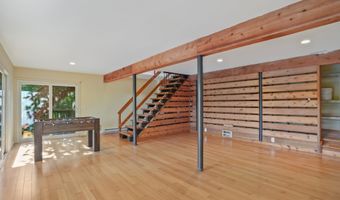 12 Sage Rd, Danbury, CT 06810