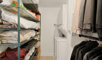 512 CATHEDRAL St 3, Baltimore, MD 21201