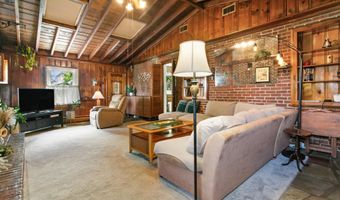 117 W WAYNE Ave, Aldan, PA 19018