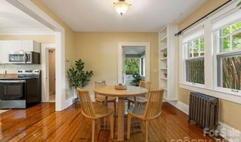 28 Woodlawn Ave, Asheville, NC 28801