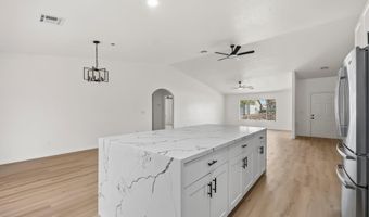 2188 Shadow Canyon Dr, Bullhead City, AZ 86442