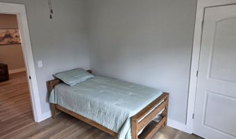 512 N 5th St, Amory, MS 38821