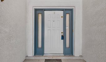 7804 Oakland Ave NE, Albuquerque, NM 87122